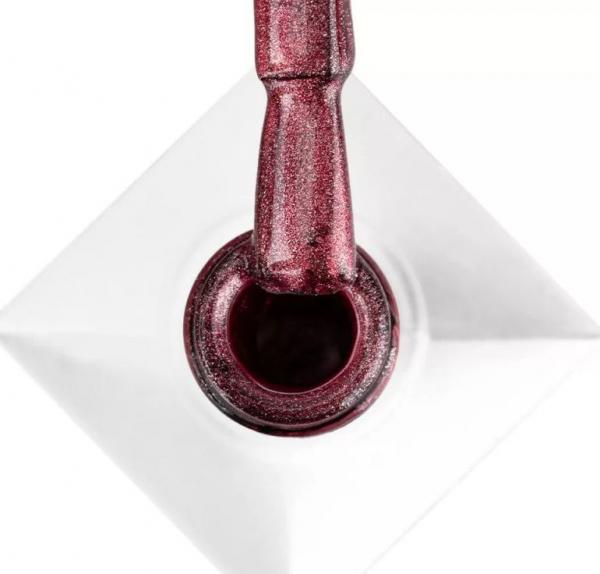 Molly Lac Cat Eye Red Nr 230  8 g